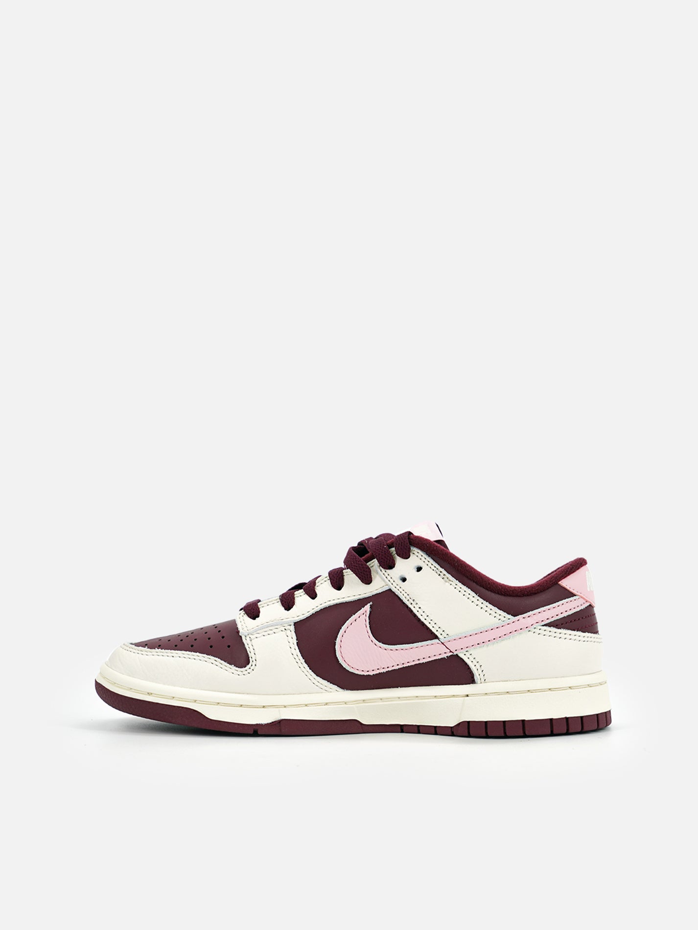 Nike Dunk Low Valentine