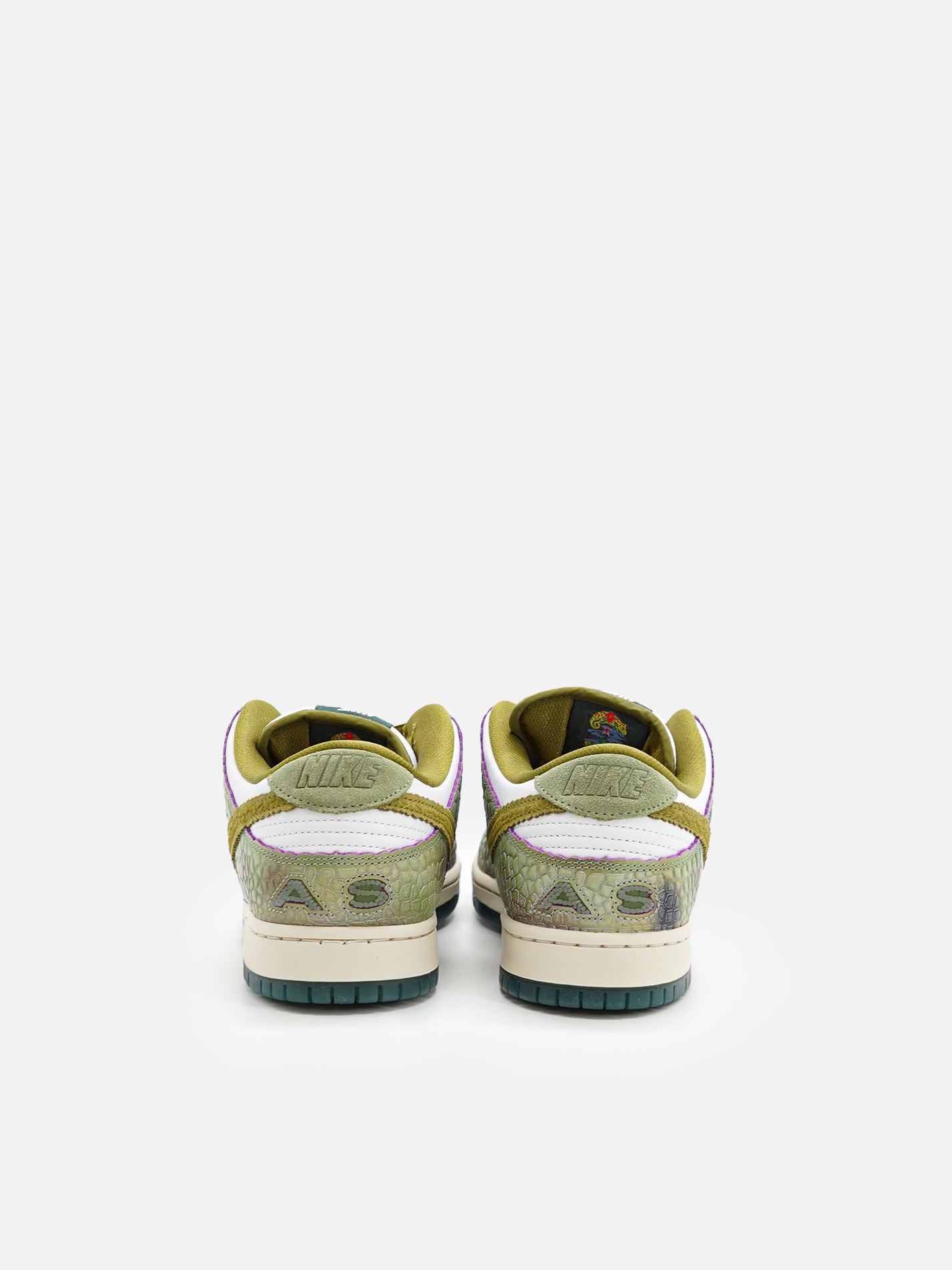 Nike SB Dunk Low Alexis Sablone Chameleon