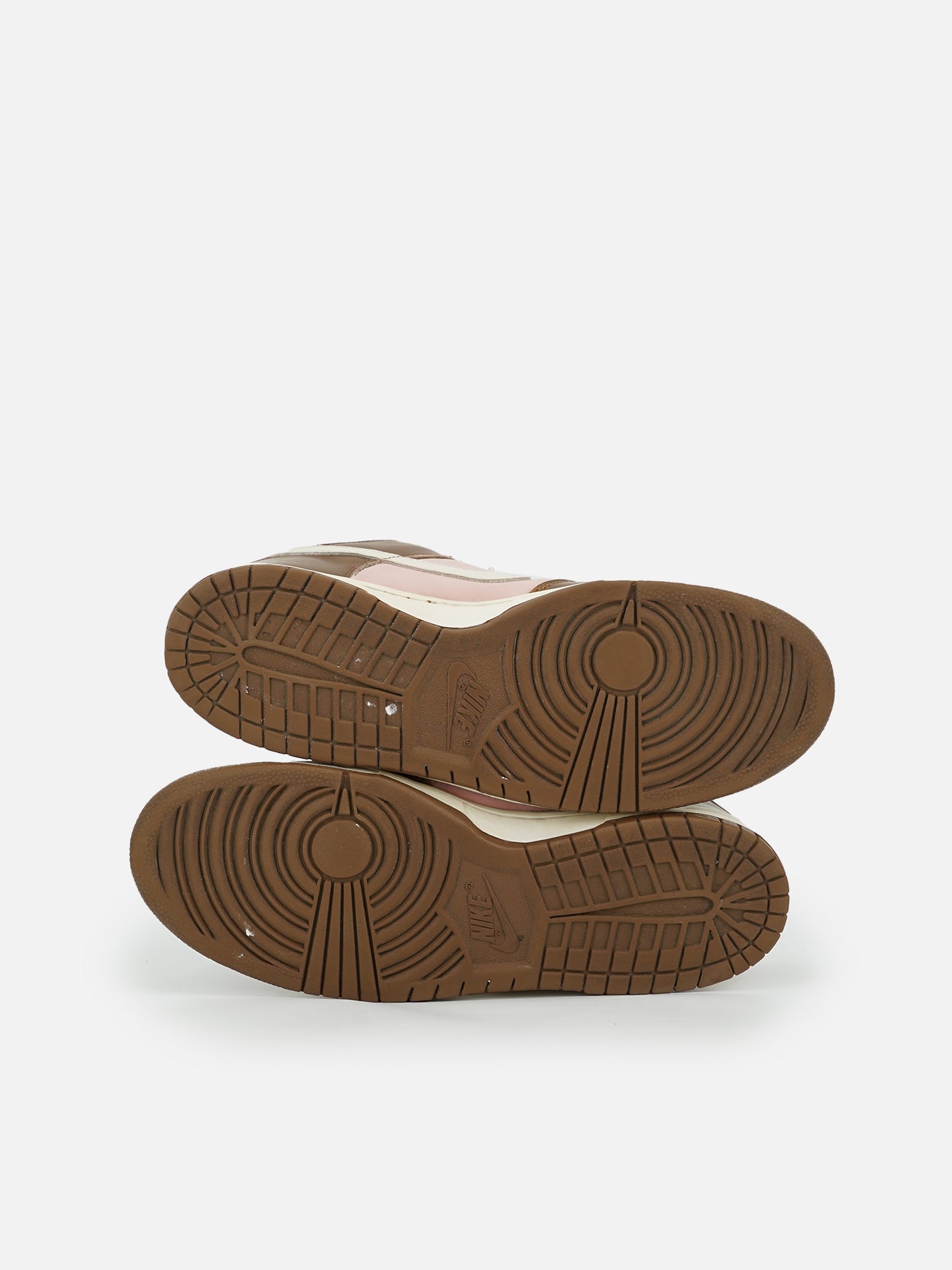 Nike SB Dunk Low Stussy Cherry (WORN)