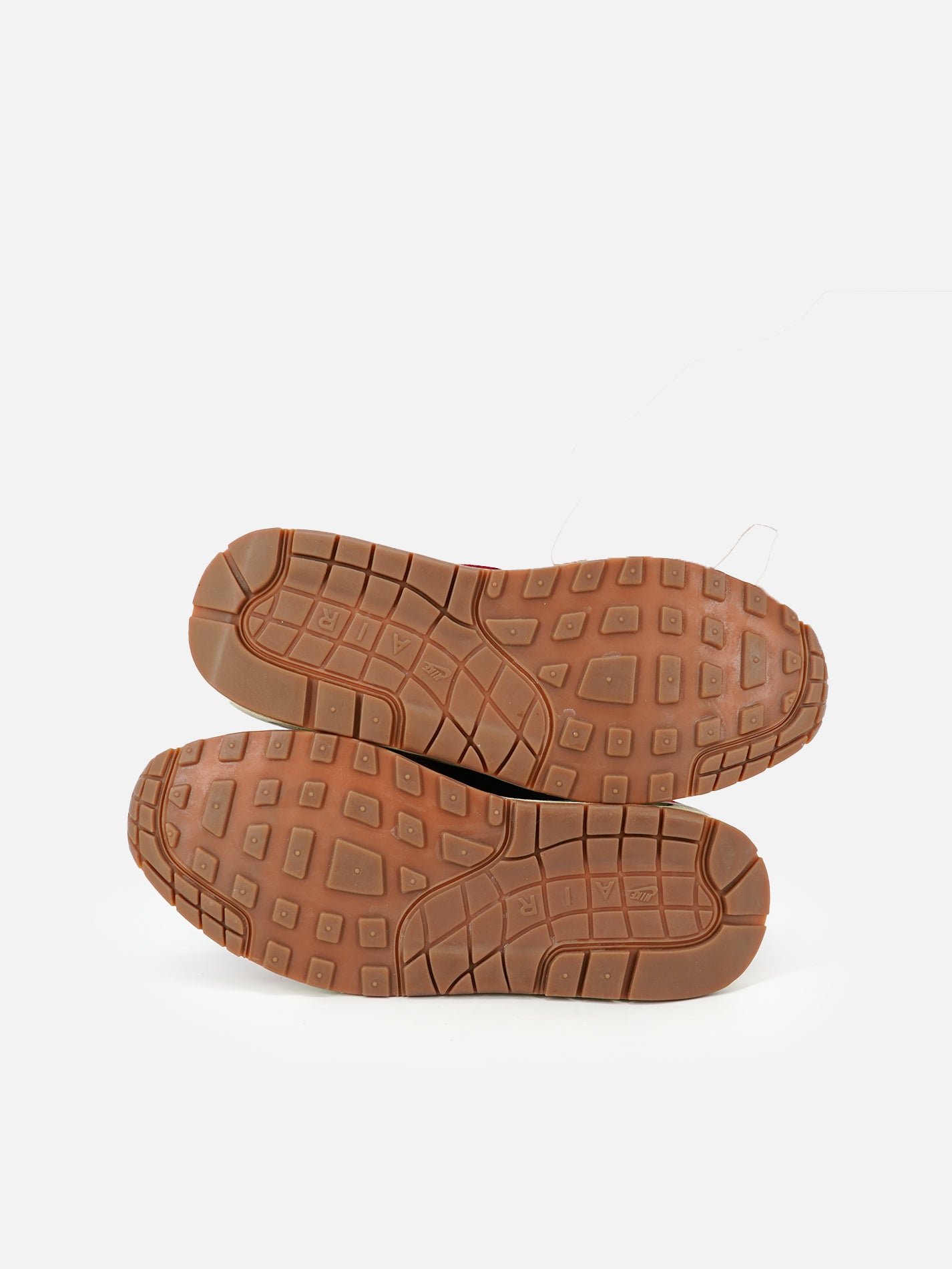 Nike Air Max 1 Red Black Sail