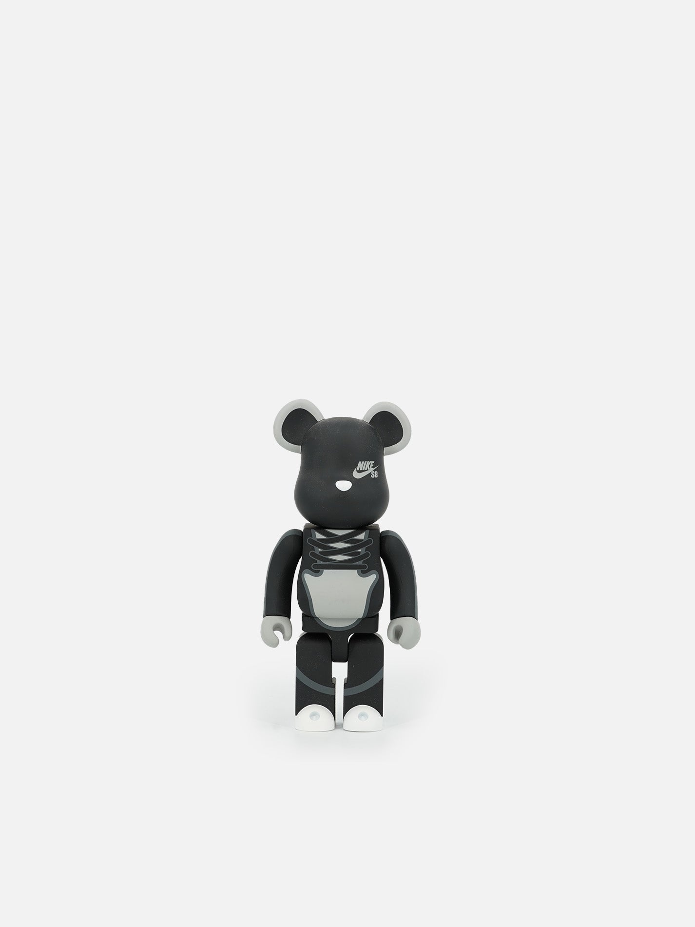 Nike SB Dunk Low Elite Medicom Bearbrick Set F&F