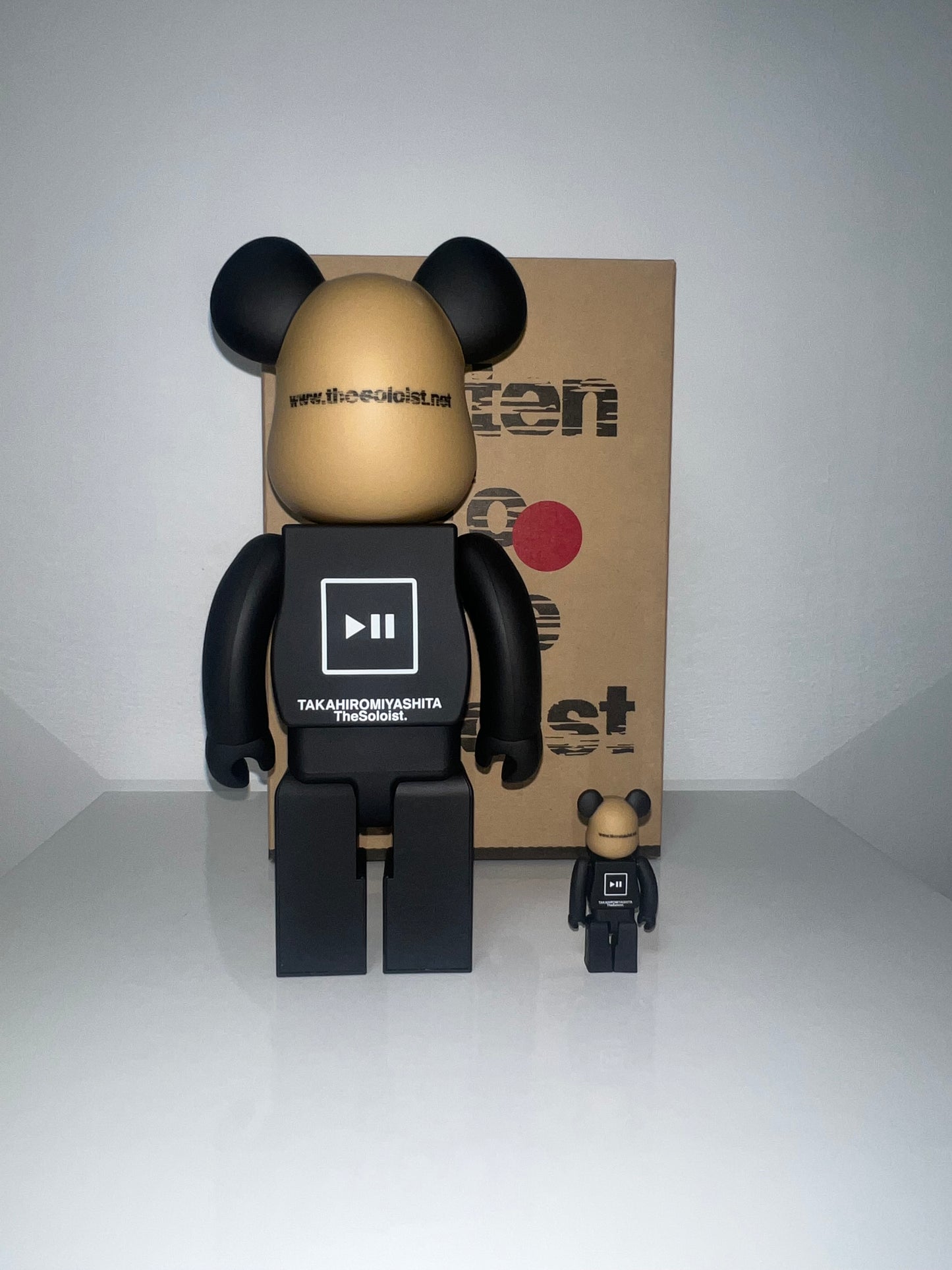 Bearbrick Listen To The Soloist (Alt) – Takahiro Miyashita – 2019 - FLIPPR