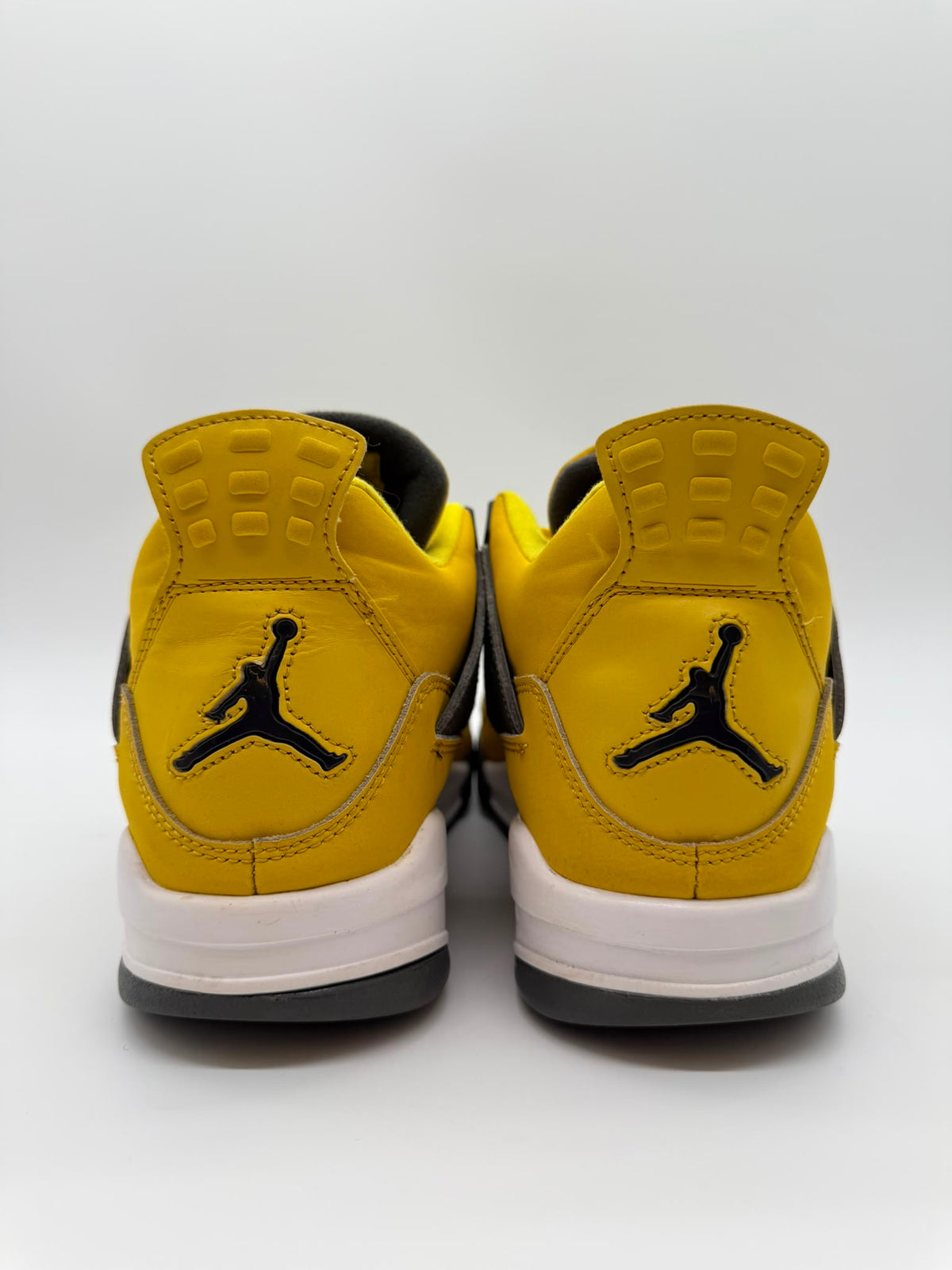 Jordan 4 Lightning