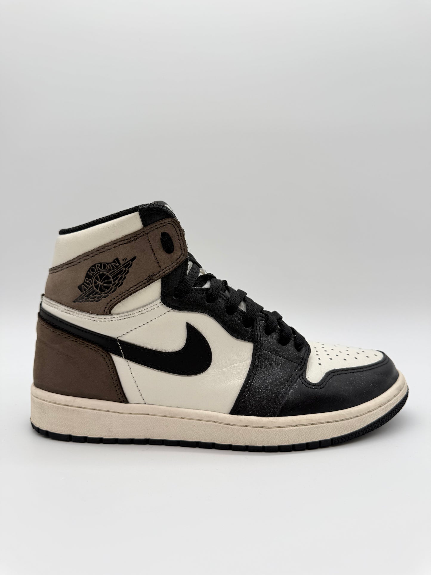 Jordan 1 Retro High Dark Mocha