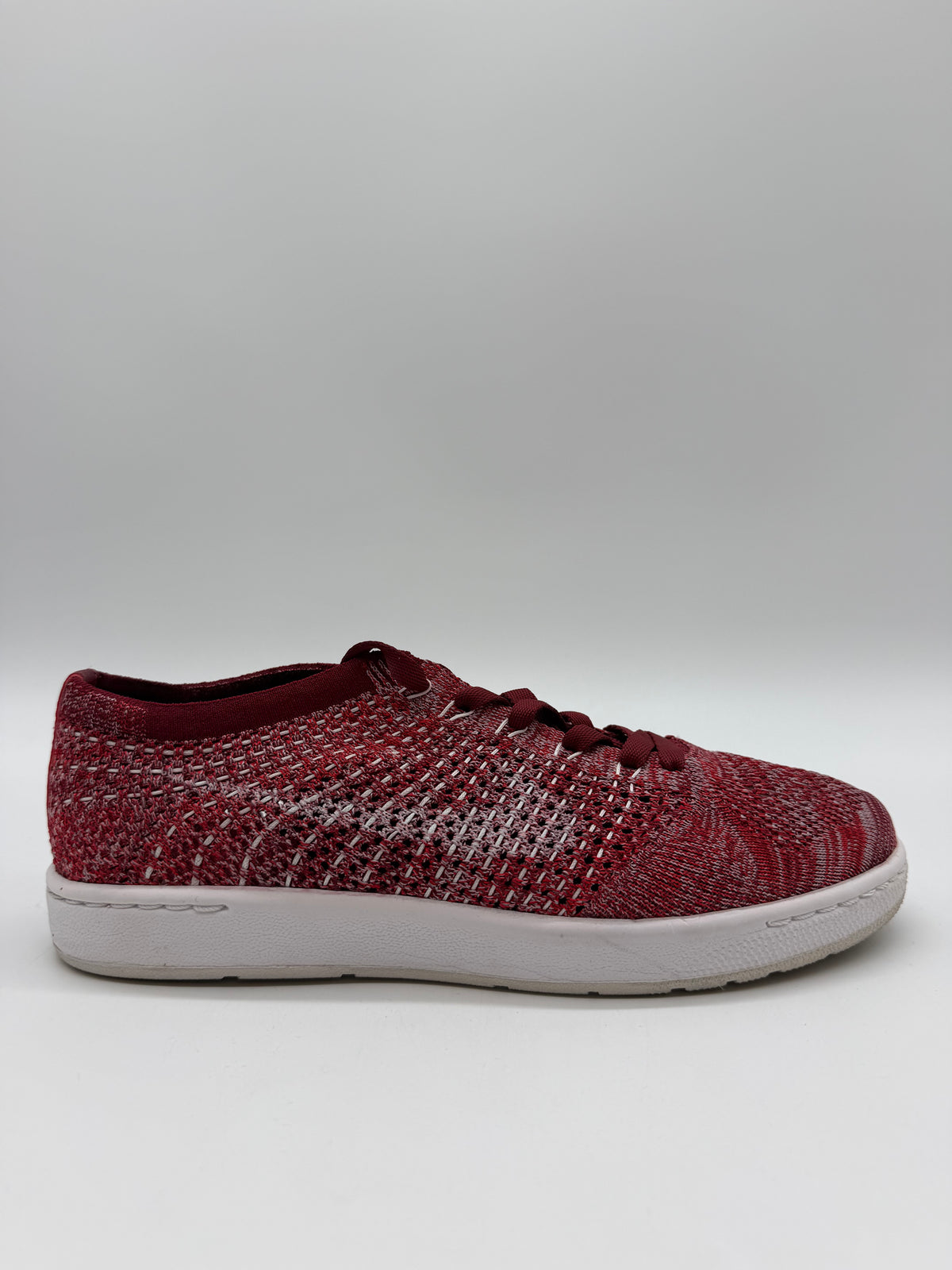 Nike W Tennis Classic Ultra Flyknit Red