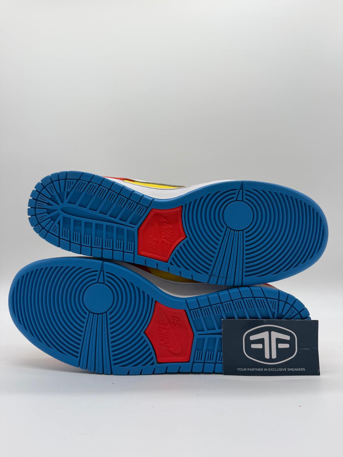 Nike SB Dunk Low Pro Bart Simpson