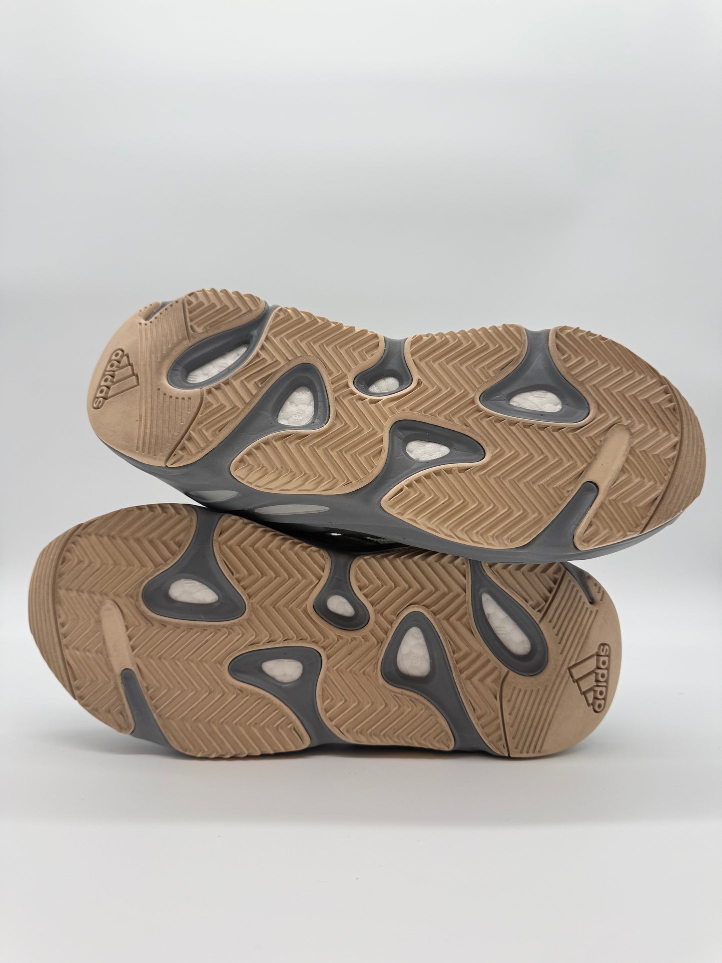 Yeezy Boost 700 V1 Teal Blue