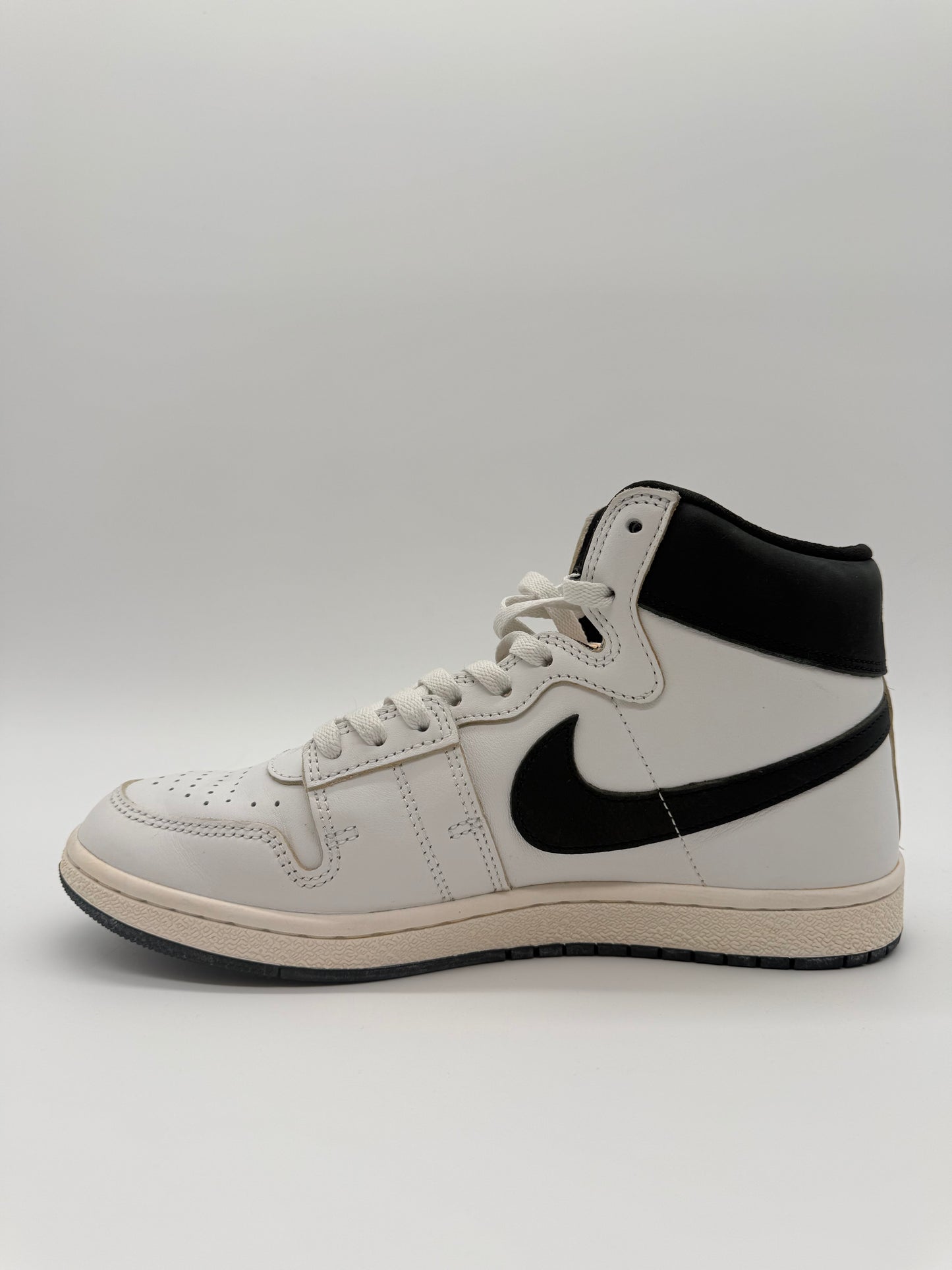 Nike Jordan Air Ship PE SP A Ma Maniere White Black