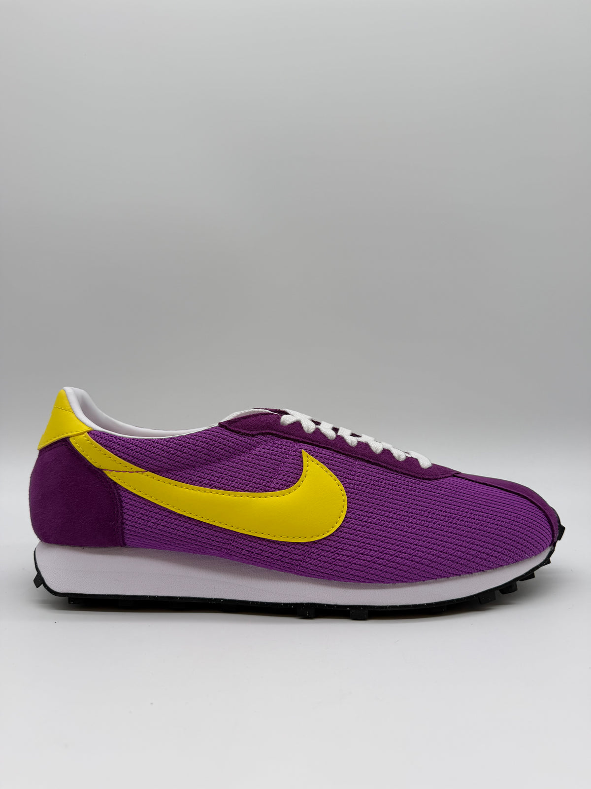 Nike LD-1000 Stranger Things Erica Sinclair