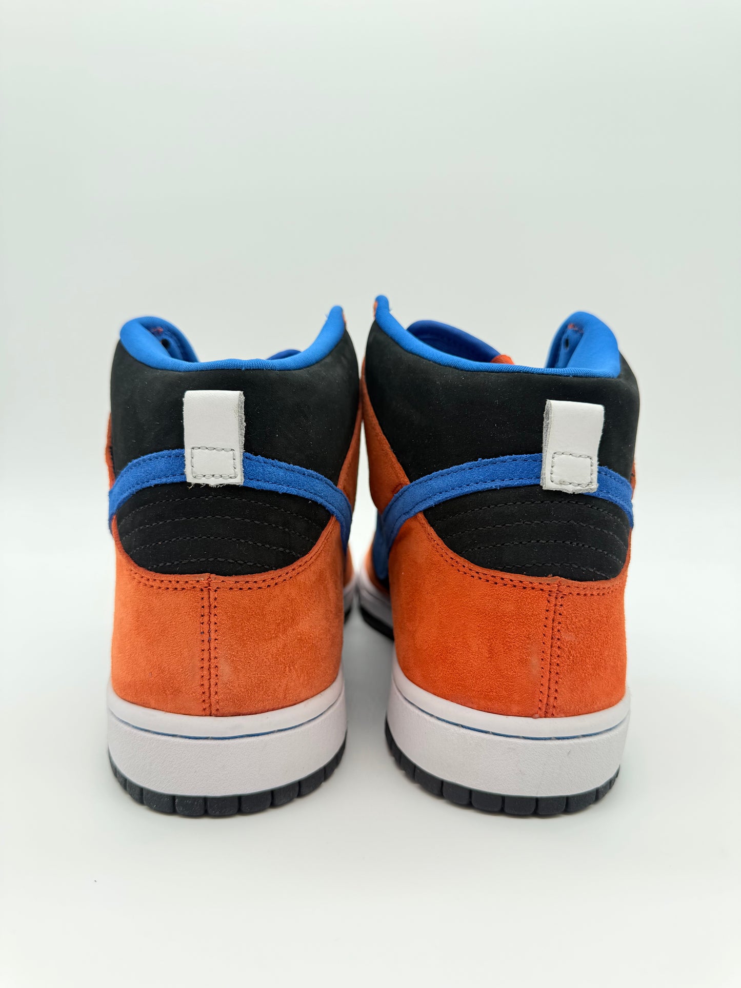 Nike SB Dunk High Knicks