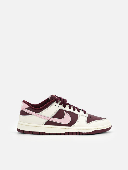 Nike Dunk Low Valentine