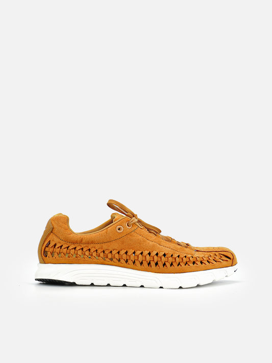 Nike Mayfly Woven Bronze