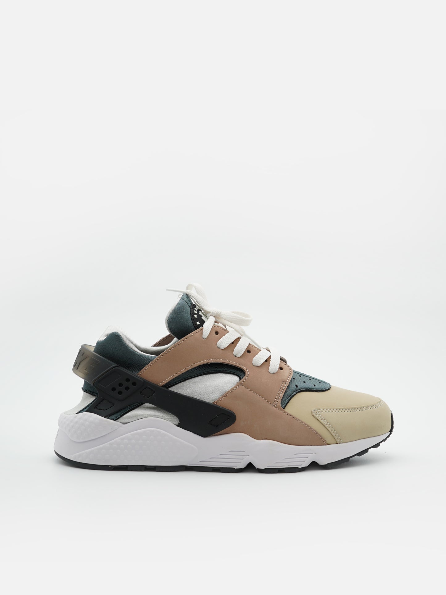 Nike Air Huarache Escape (2021)