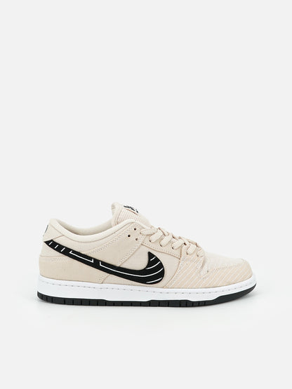 Nike SB Dunk Low Albino & Preto - FLIPPR