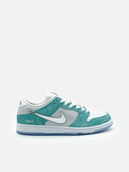 Nike SB Dunk Low April Skateboards - FLIPPR