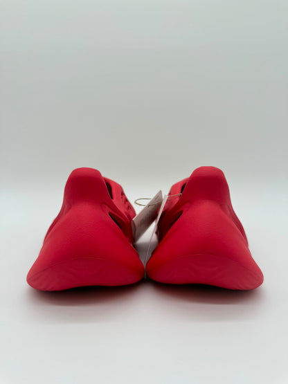 Adidas Yeezy Foam RNNR Vermillion