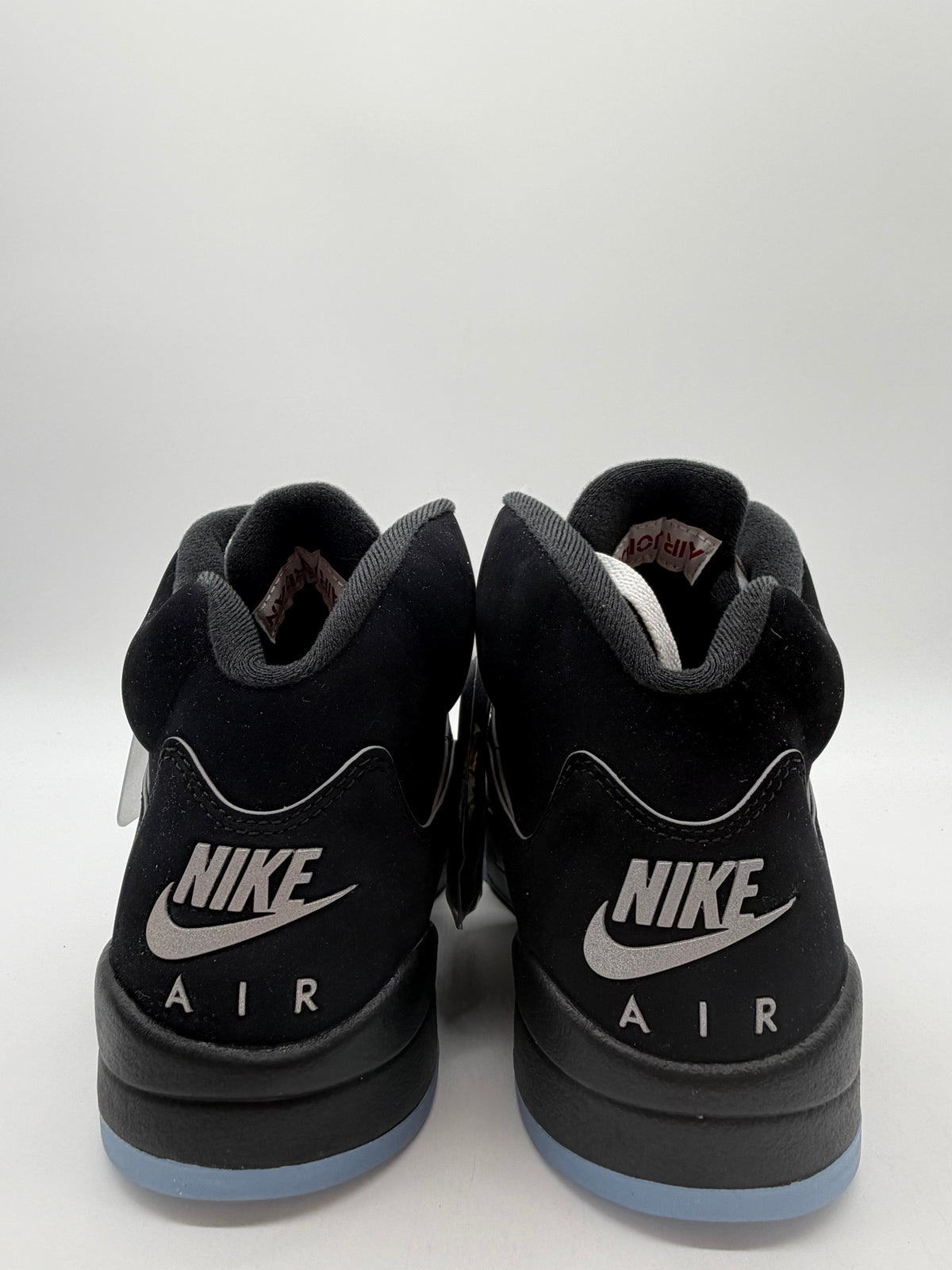 Jordan 5 Black Metallic Reimagined