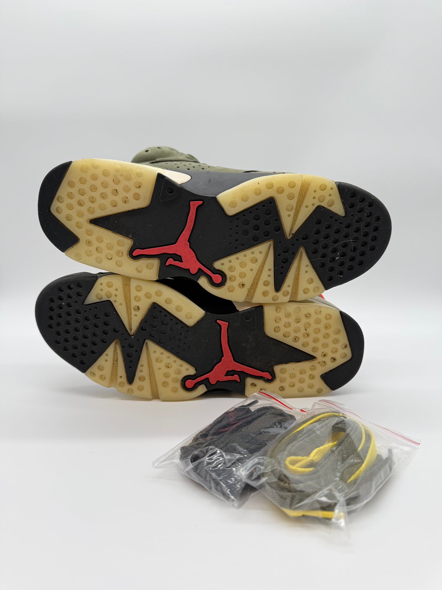 Jordan 6 Retro Travis Scott Olive