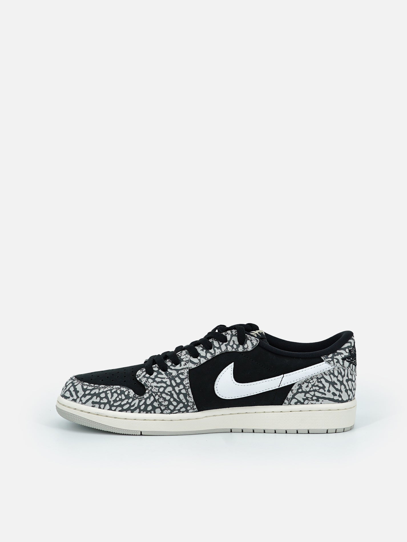 Jordan 1 Low Black Cement