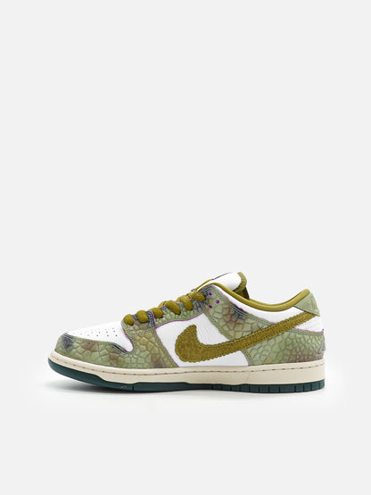 Nike SB Dunk Low Alexis Sablone Chameleon - FLIPPR