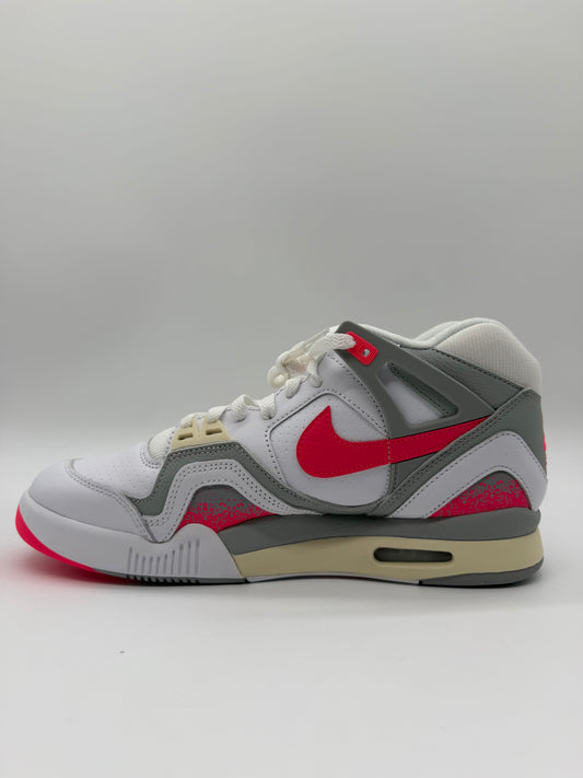 Nike Air Tech Challenge II