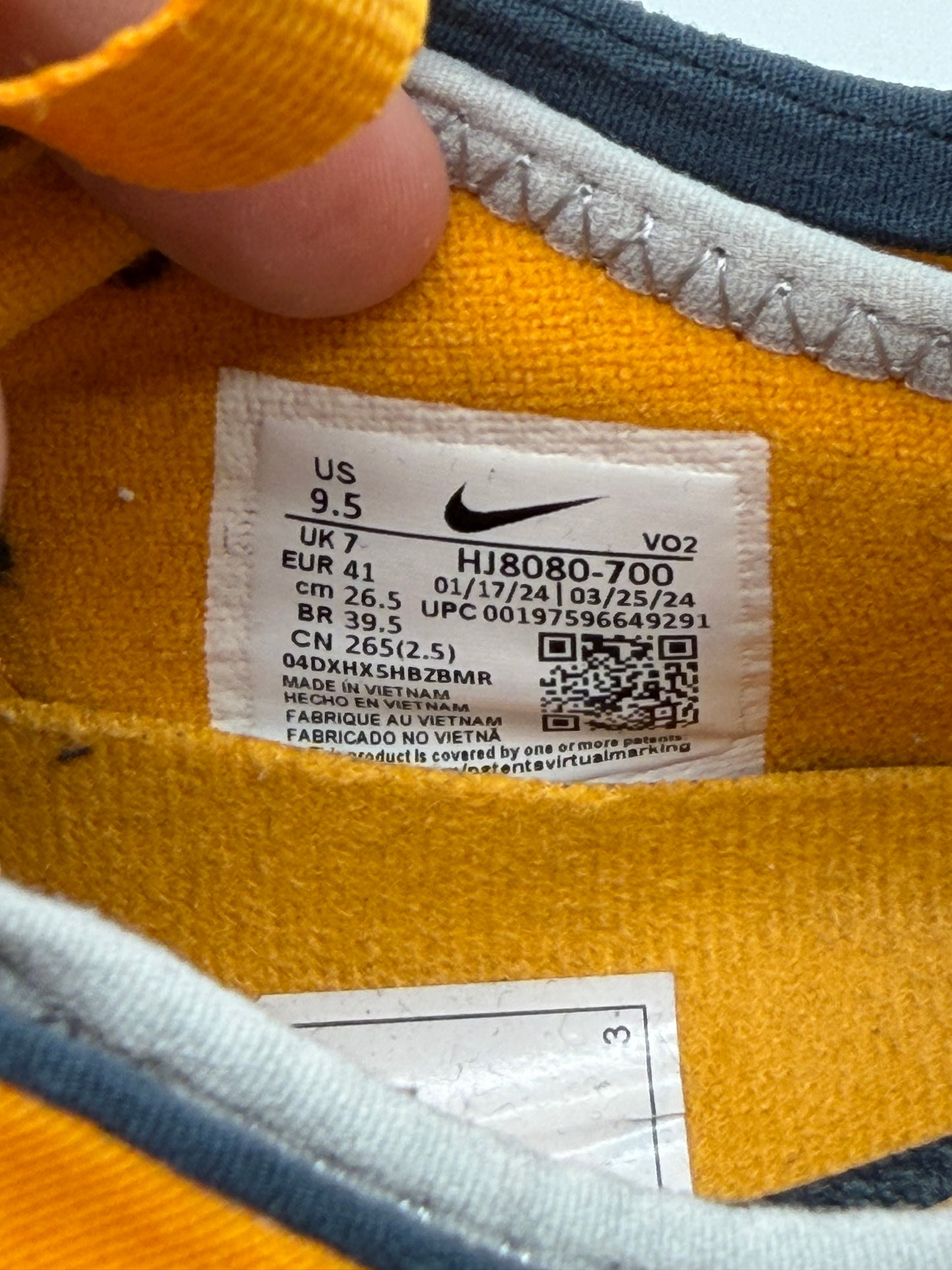 Nike Air Max Sunder Gold Deep Ocean