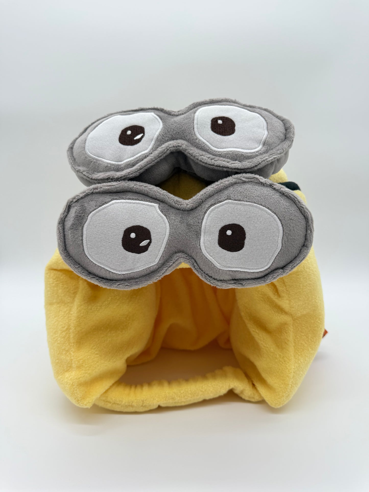 Cactus Plant Flea Market x Despicable Me – Plush Figure + Beanie & Gloves Set