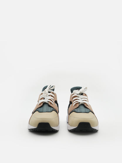 Nike Air Huarache Escape (2021) - FLIPPR