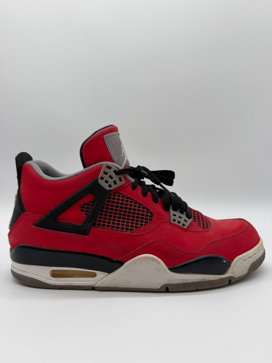 Jordan 4 Retro Toro Bravo (2013)
