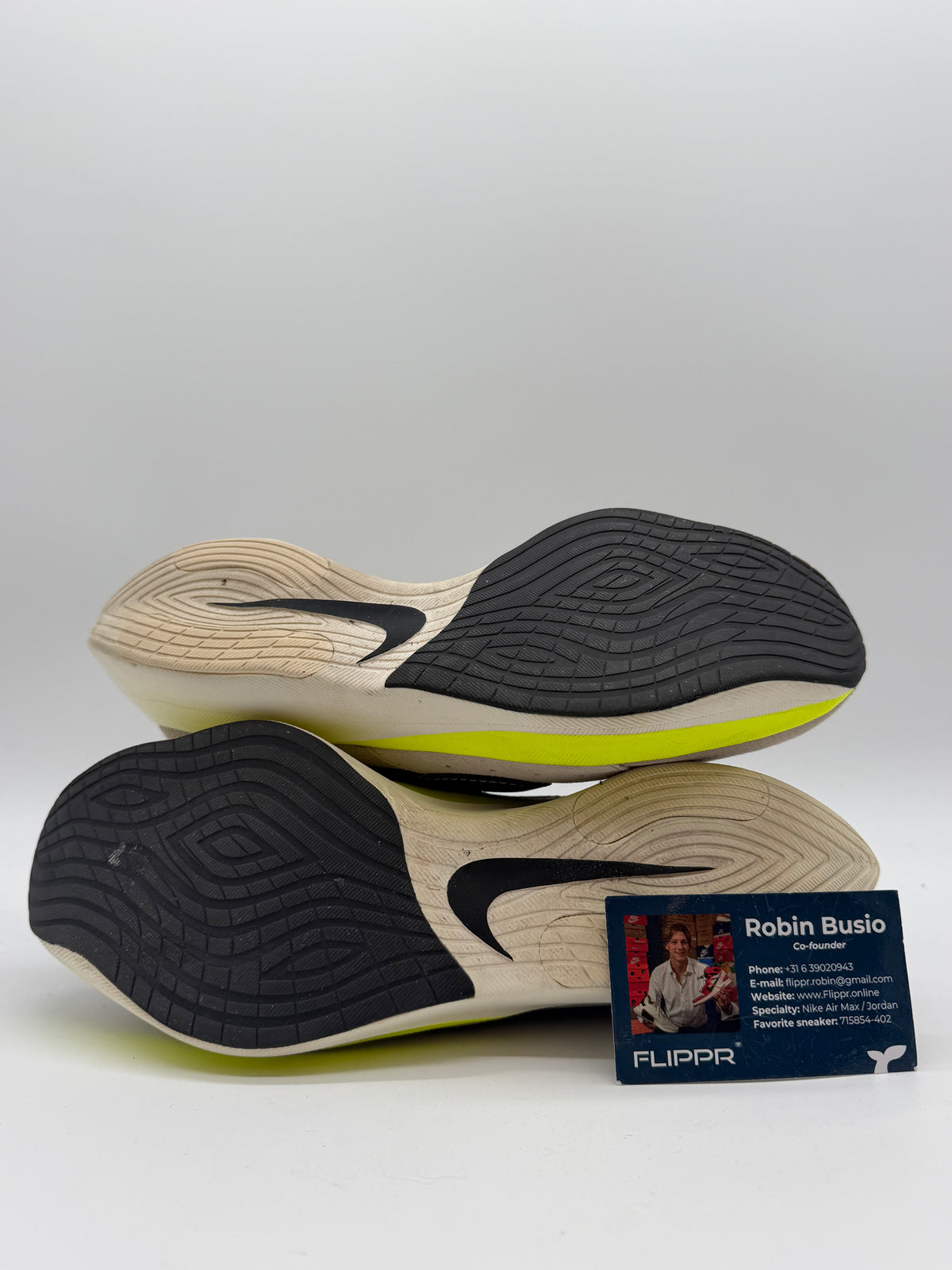 Nike Moon Racer String