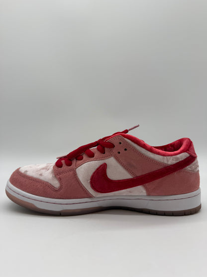 Nike SB Dunk Strangelove
