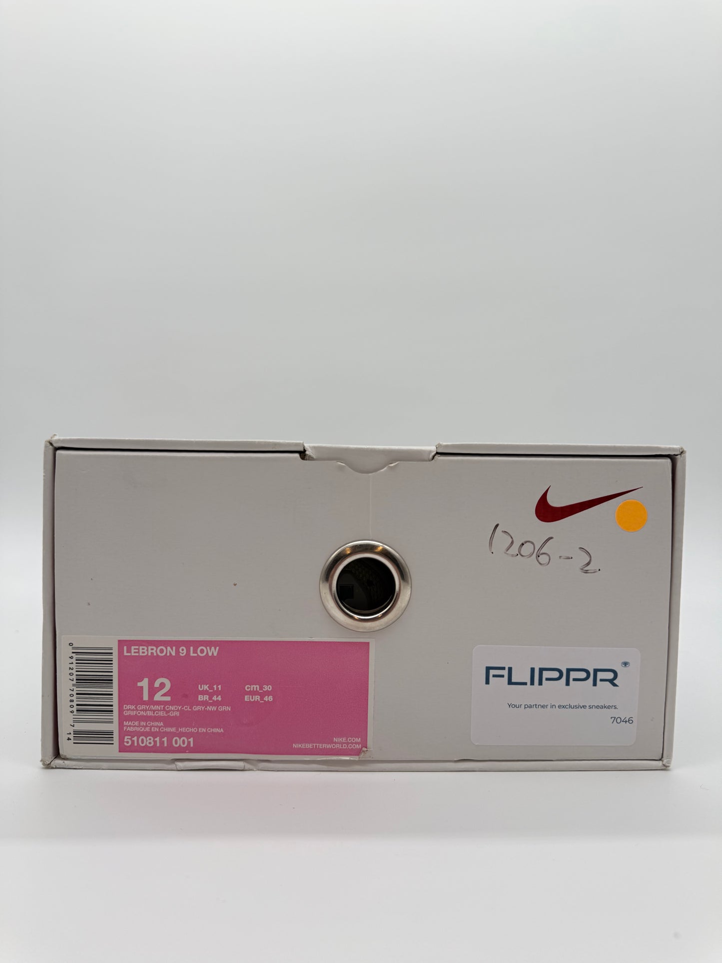 Nike Lebron Mache Customs 1/6