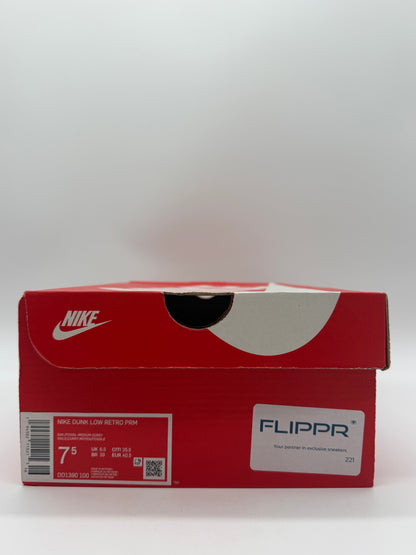 Nike Dunk Low Medium Curry