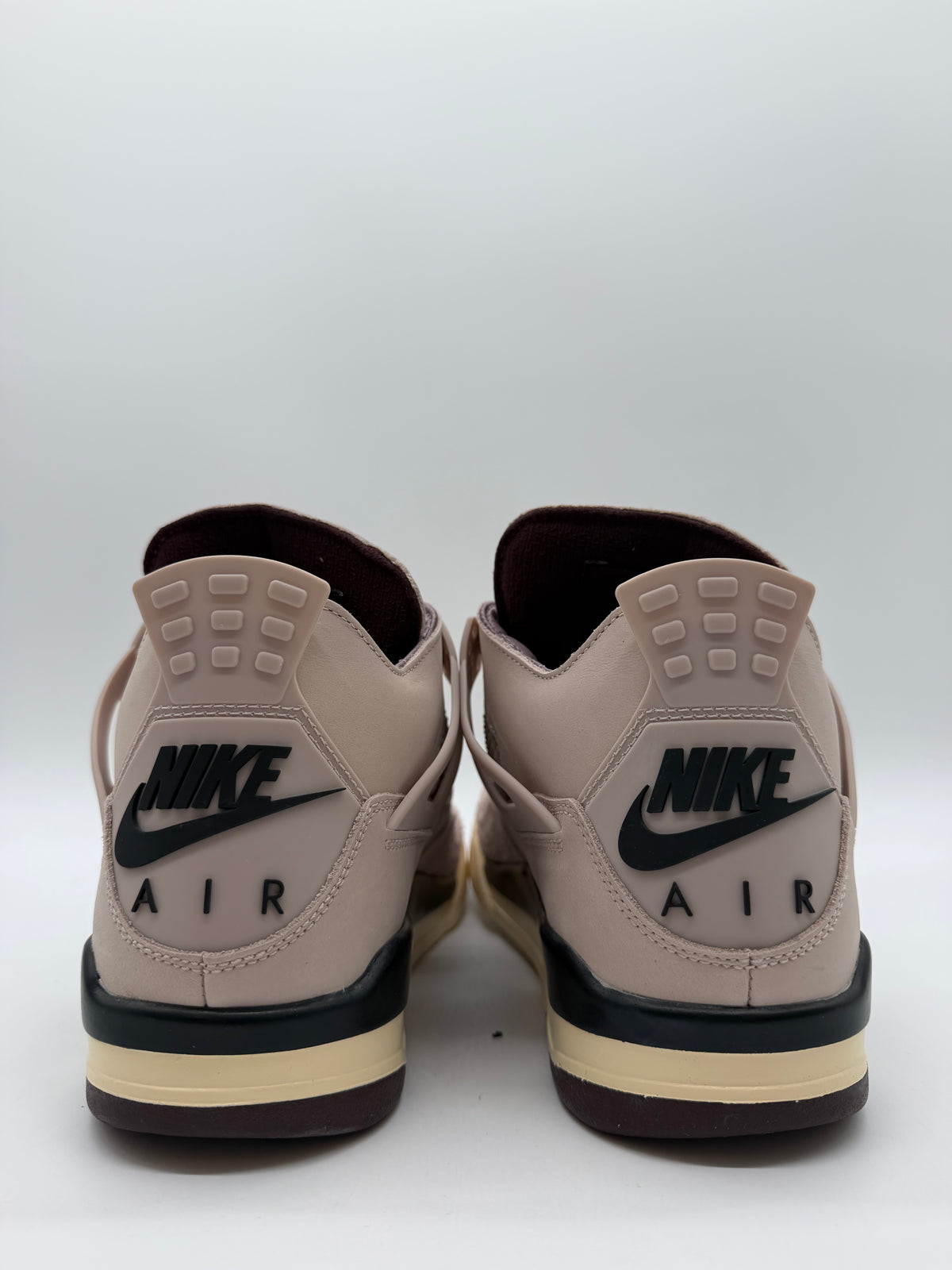 Jordan 4 Retro OG SP A Ma Maniére While You Were Sleeping (W)