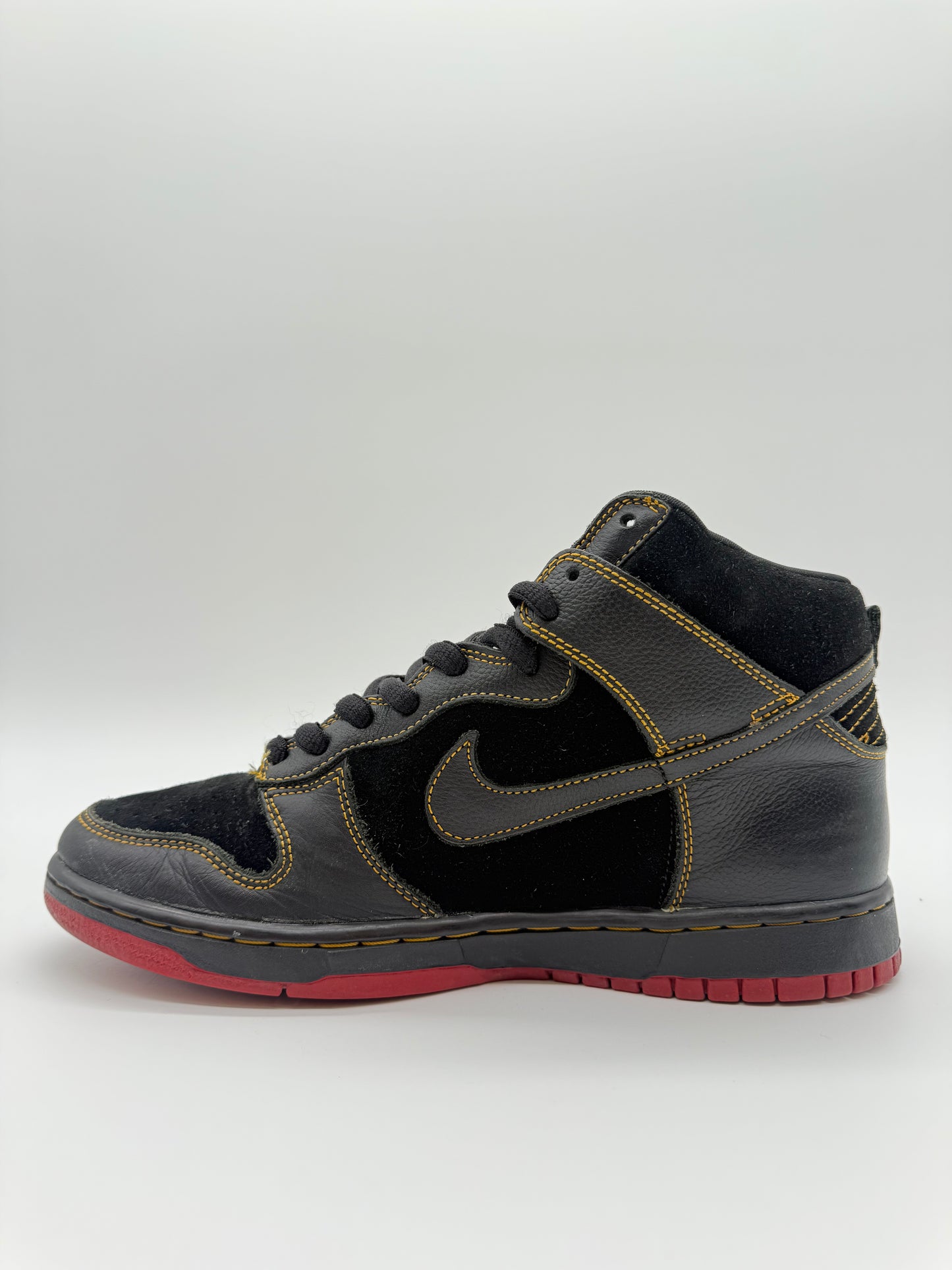 Nike Dunk High Unlucky