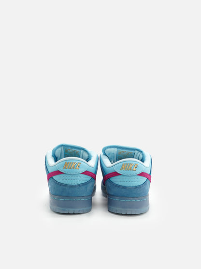 Nike SB Dunk LowRun The Jewels - FLIPPR