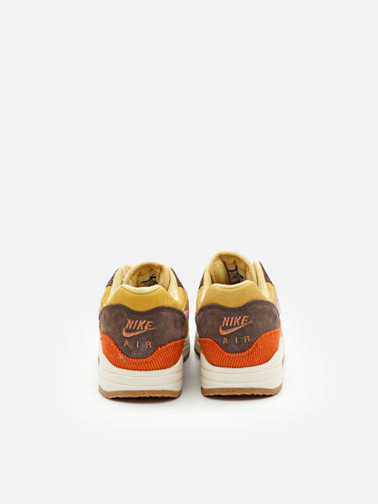 Nike Air Max 1 Crepe Wheat Gold Rust Pink - FLIPPR
