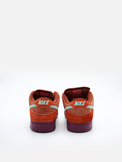 Nike SB Dunk Low Mystic Red Rosewood - FLIPPR