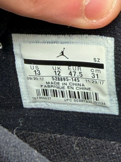 Jordan 11 Low Iridescent