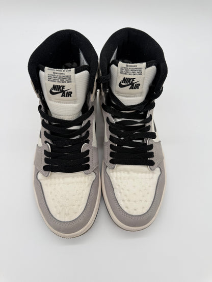 Nike Jordan 1 Retro High Element Gore-Tex Light Bone