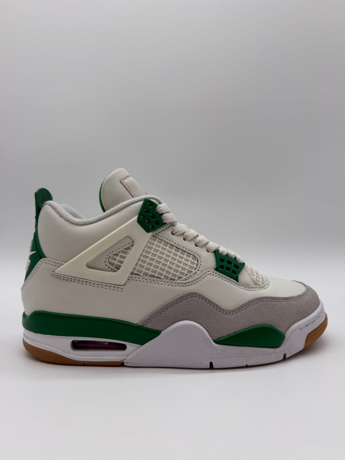 Jordan 4 Retro SB Pine Green