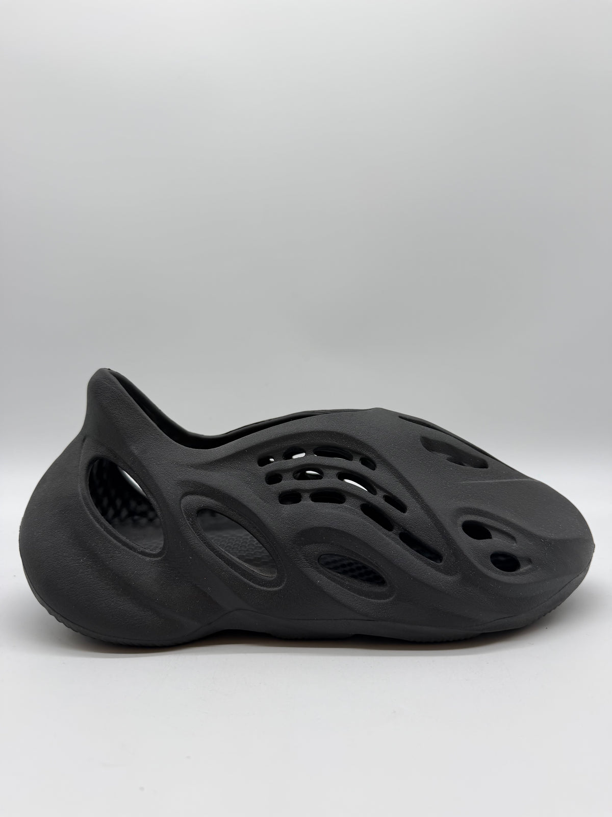 Adidas Yeezy Foam RNR Onyx