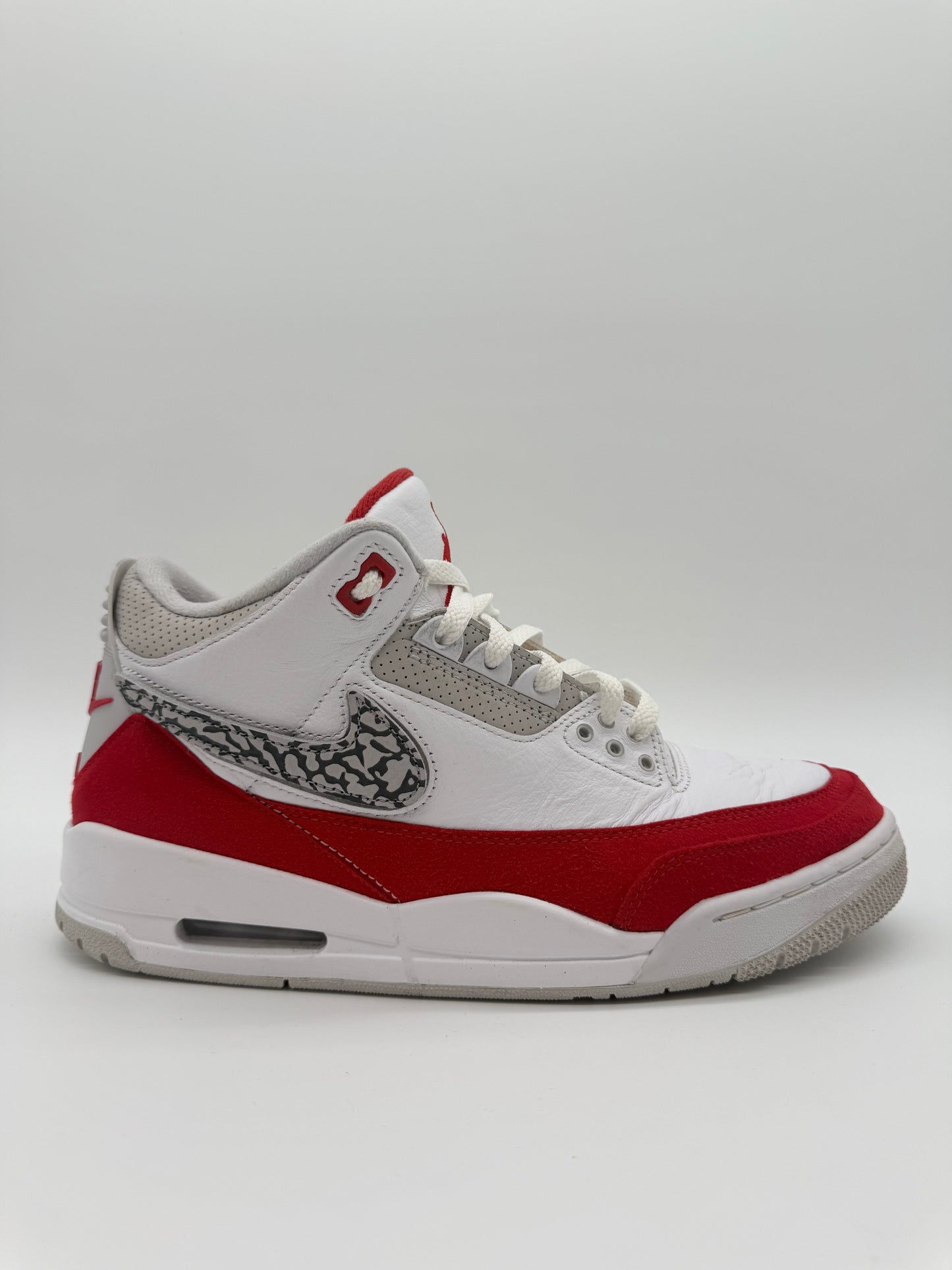 Jordan 3 Retro Tinker White University Red