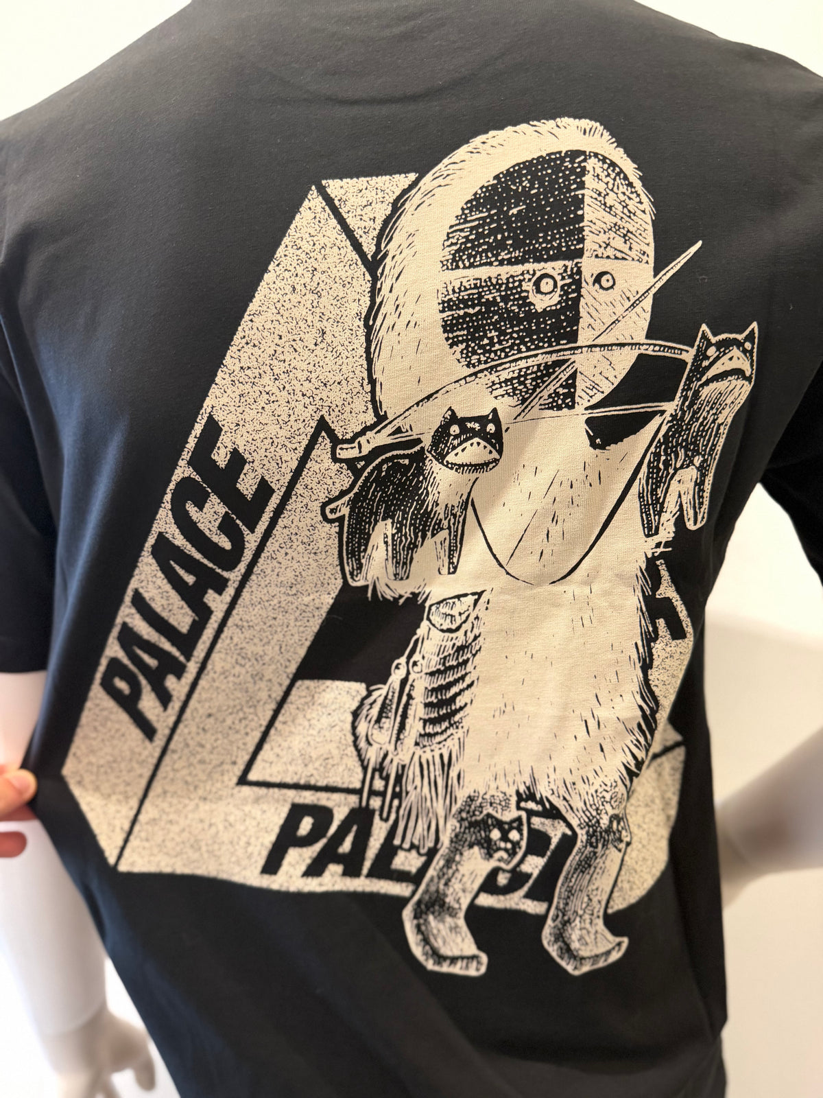 Palace U Figure T-shirt