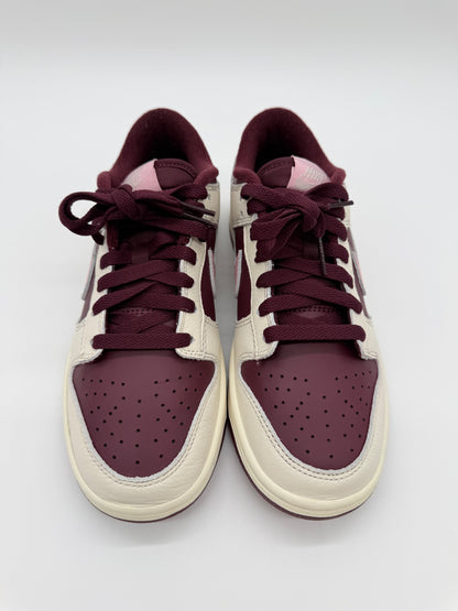 Nike Dunk Low Valentine