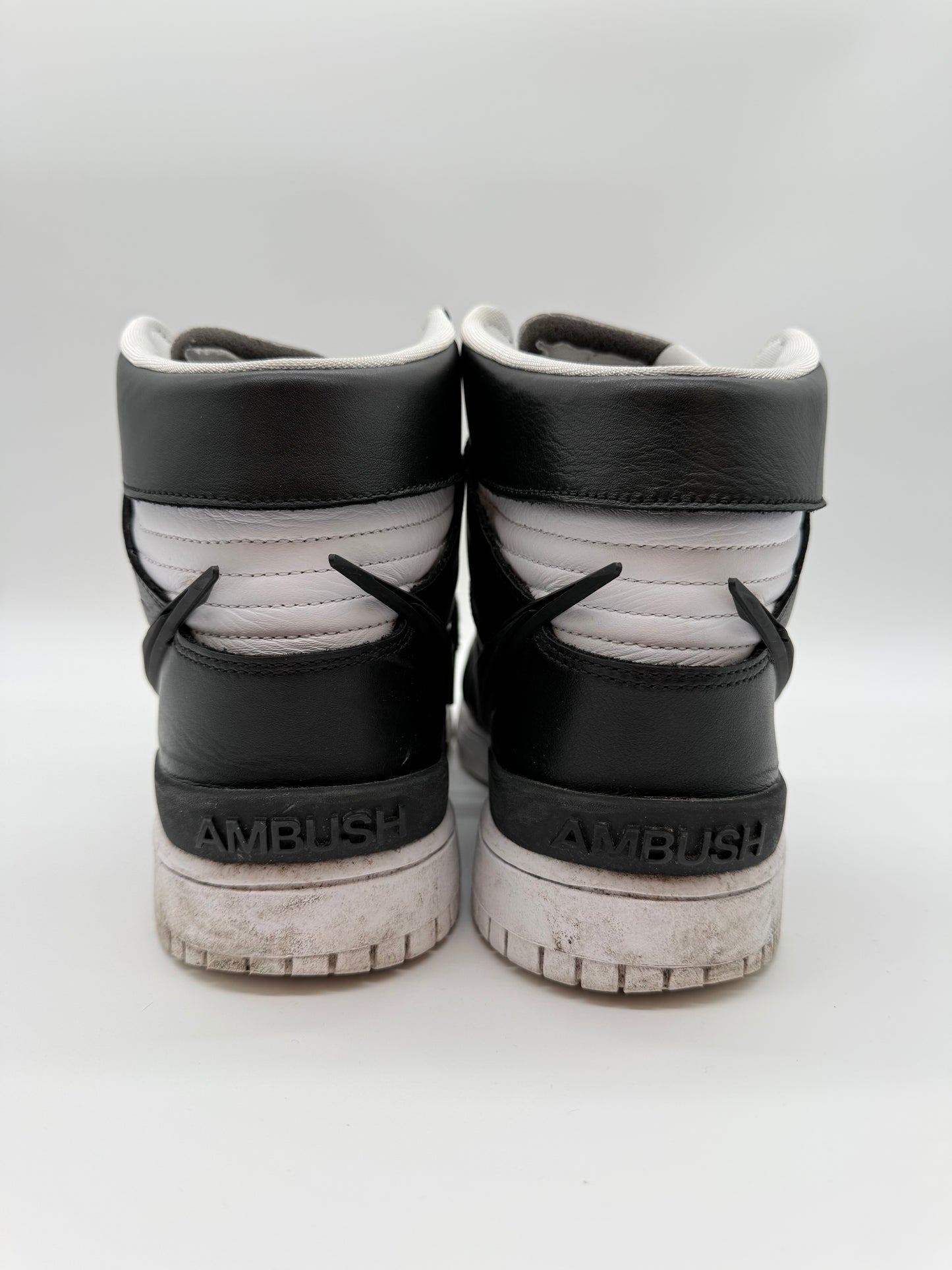 Nike Dunk High Ambush Black White