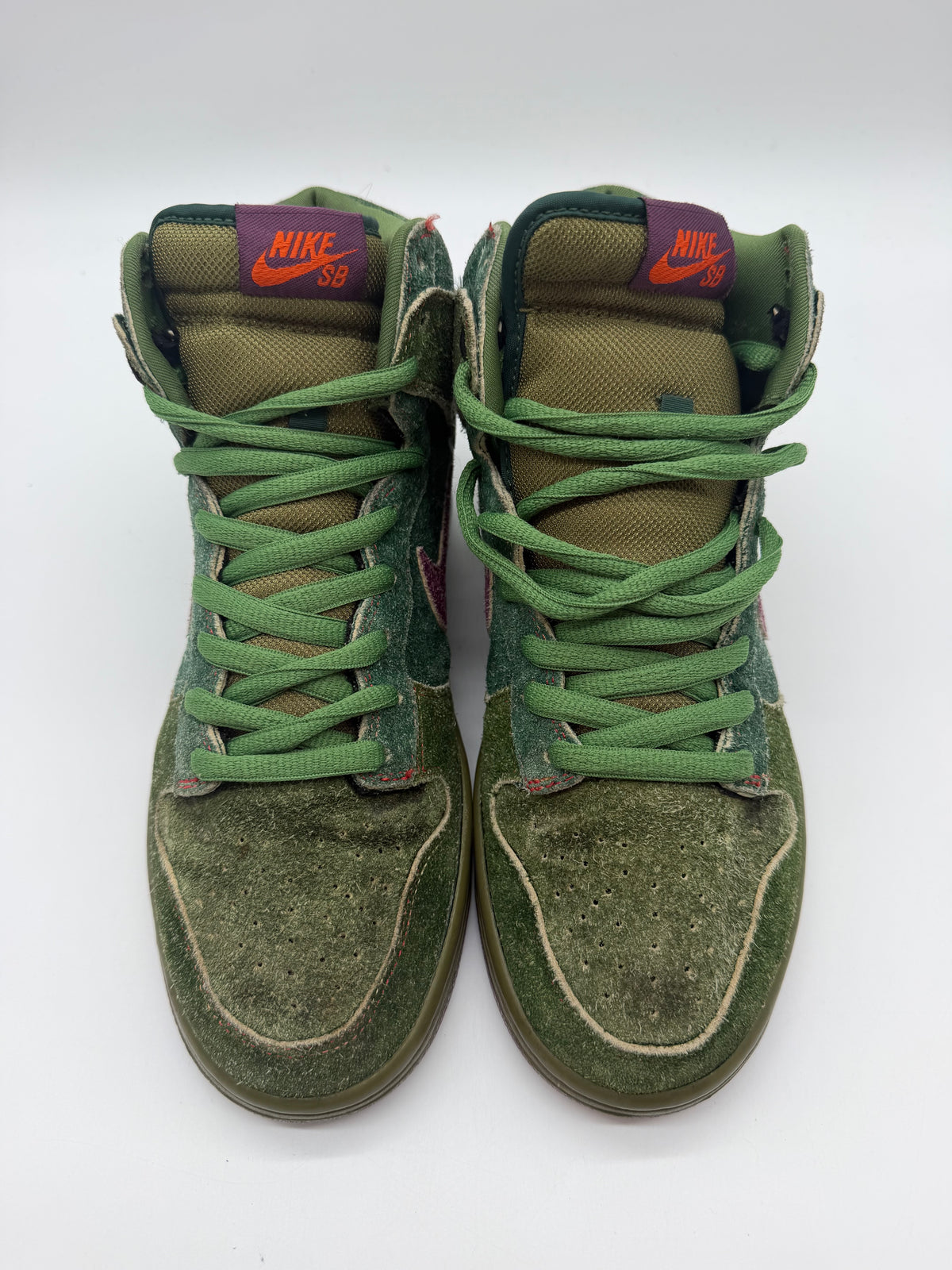 Nike SB Dunk High Skunk 420