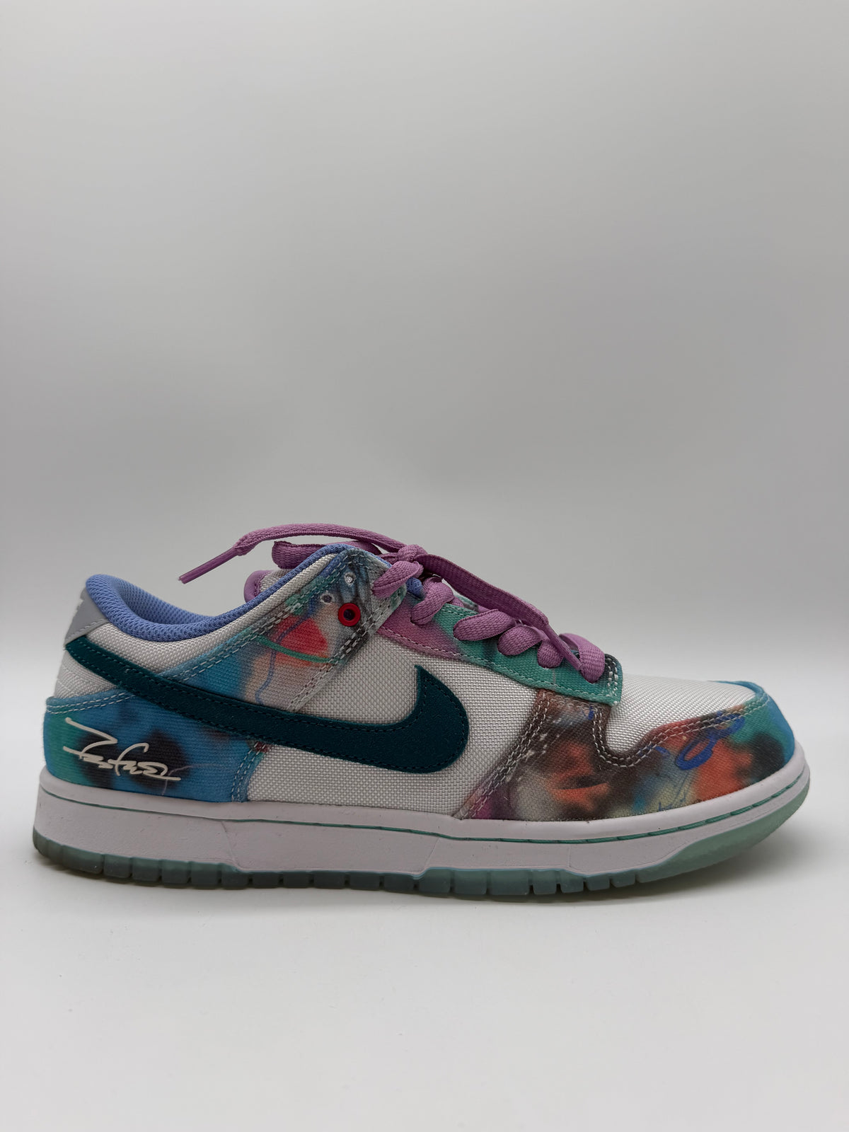 Nike SB Dunk Low Futura