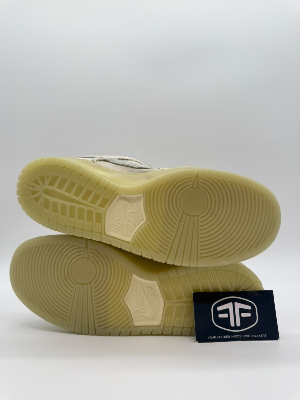 Nike SB Dunk Low Mummy