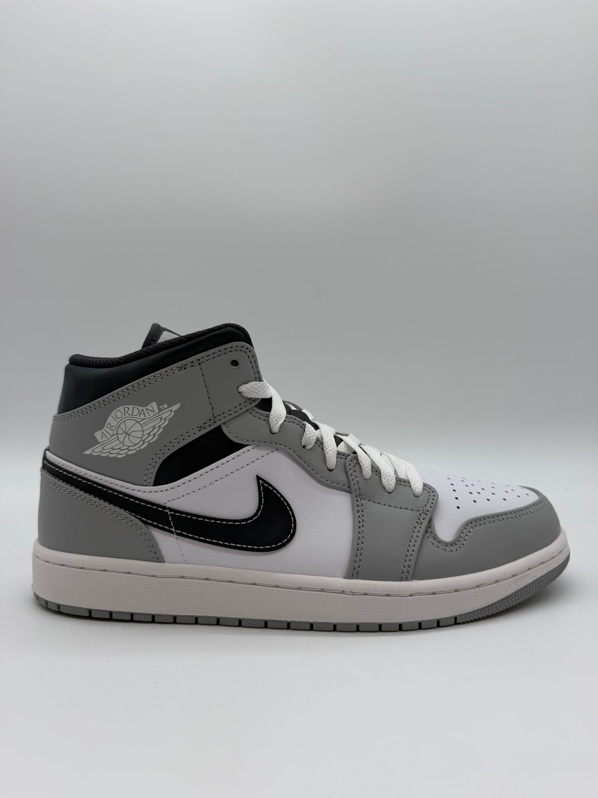 Jordan 1 Mid Light Smoke Grey Anthracite